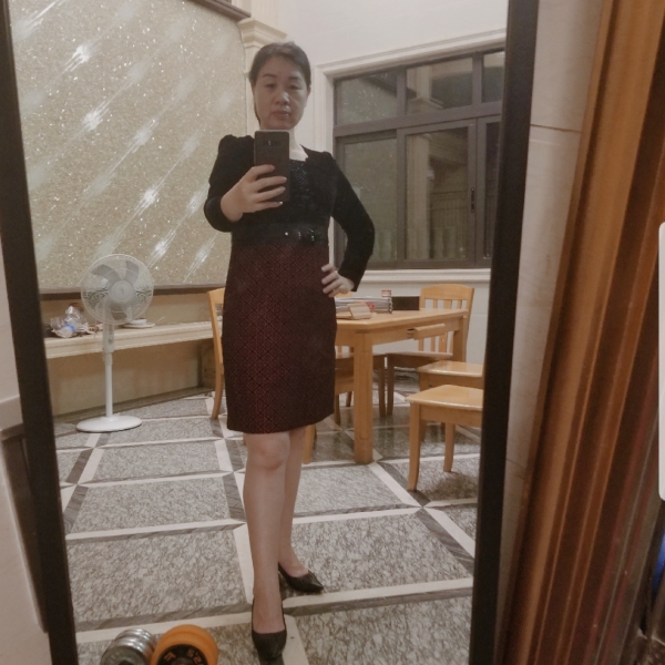 儒雅爱恋路人的照片
