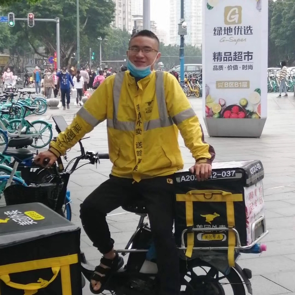 路雨的照片
