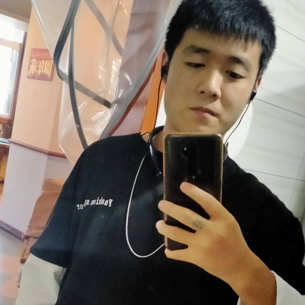谁陪我闯荡小姐姐的照片