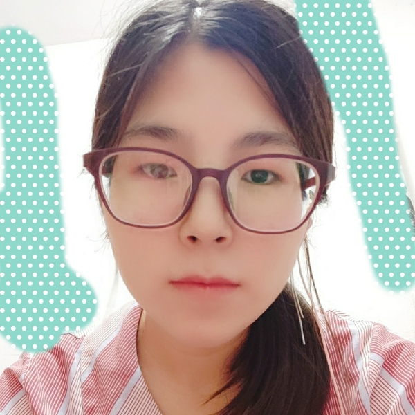 米卡啾的照片