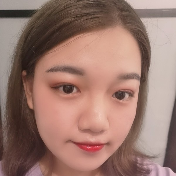 樱桃迎痴情的照片