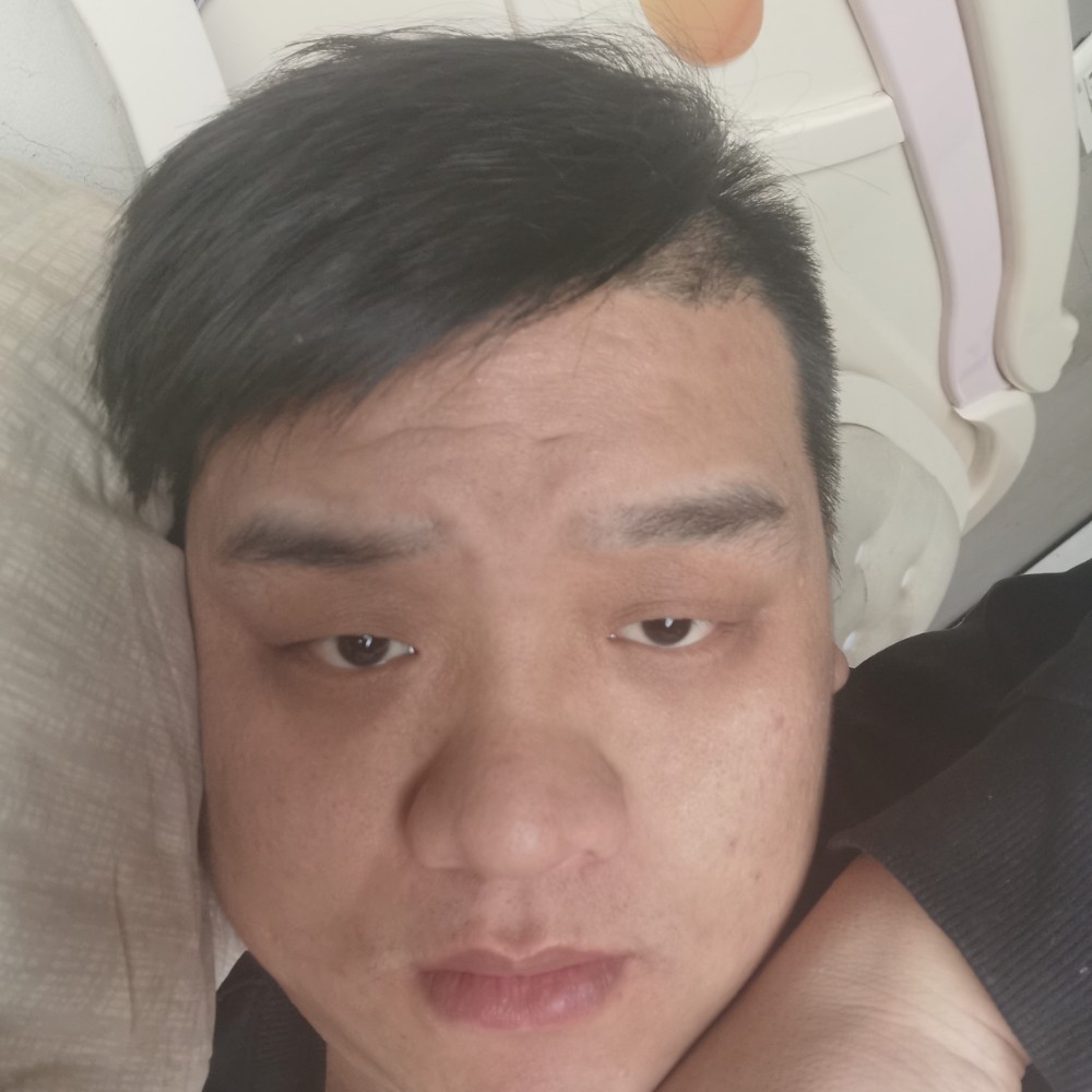 Y松鼠。的照片