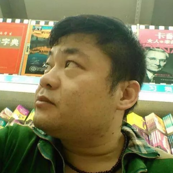 陈逸凡的照片