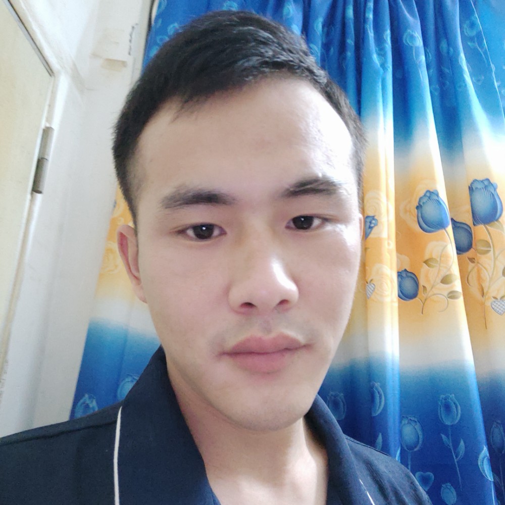 提笔绘江山的照片