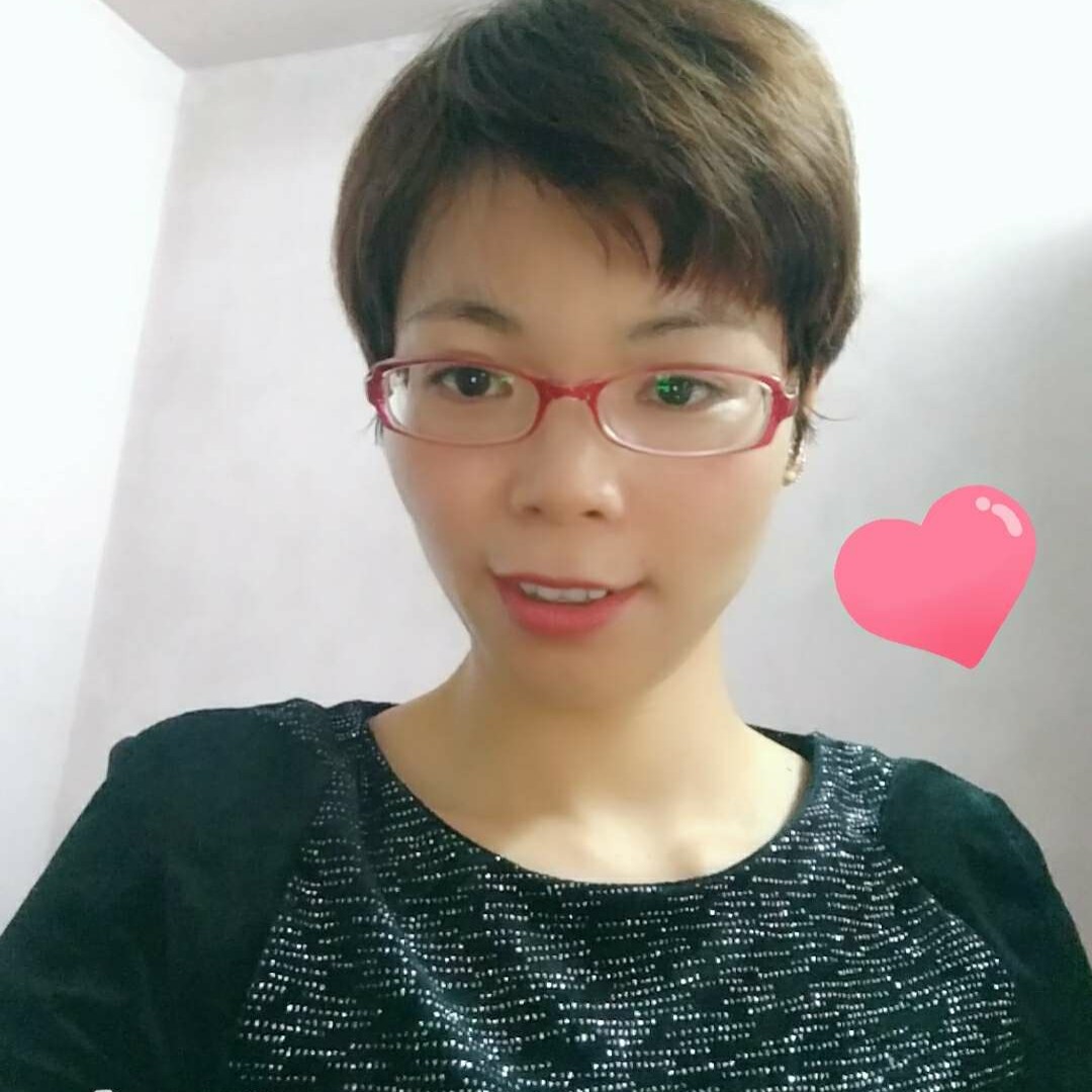 蝴蝶泉边的照片