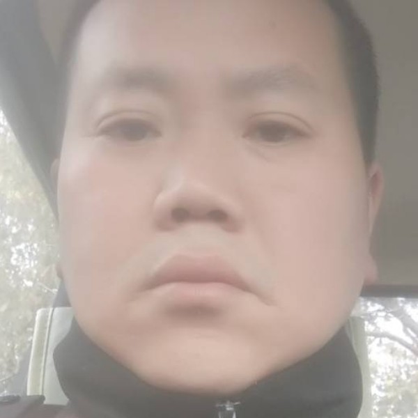 李银全的照片