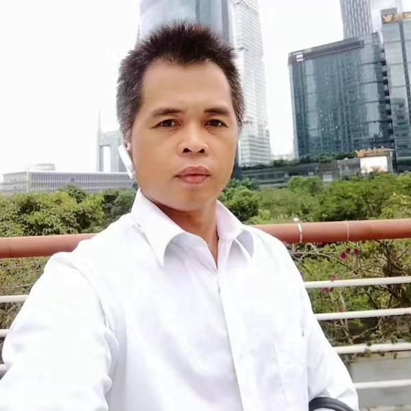 孤独苦恋花卷的照片