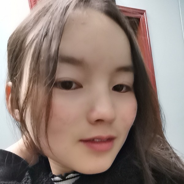 镜子深拥瘦瘦的照片