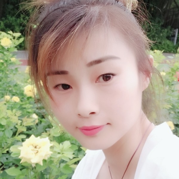爱撒娇百褶裙的照片