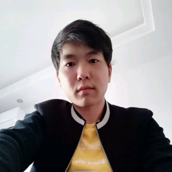 羞涩笑树叶的照片