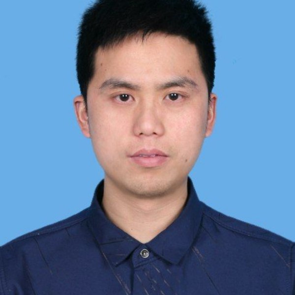 王兴勇的照片