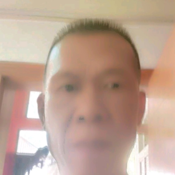 文。明的照片