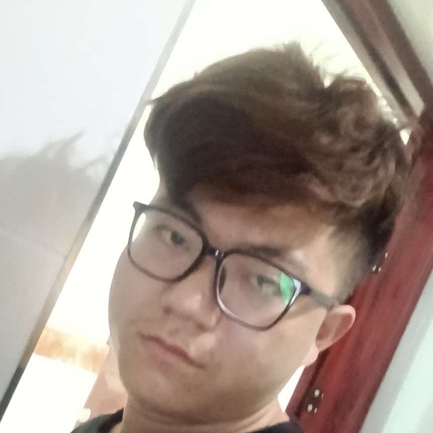 简单等于火车的照片