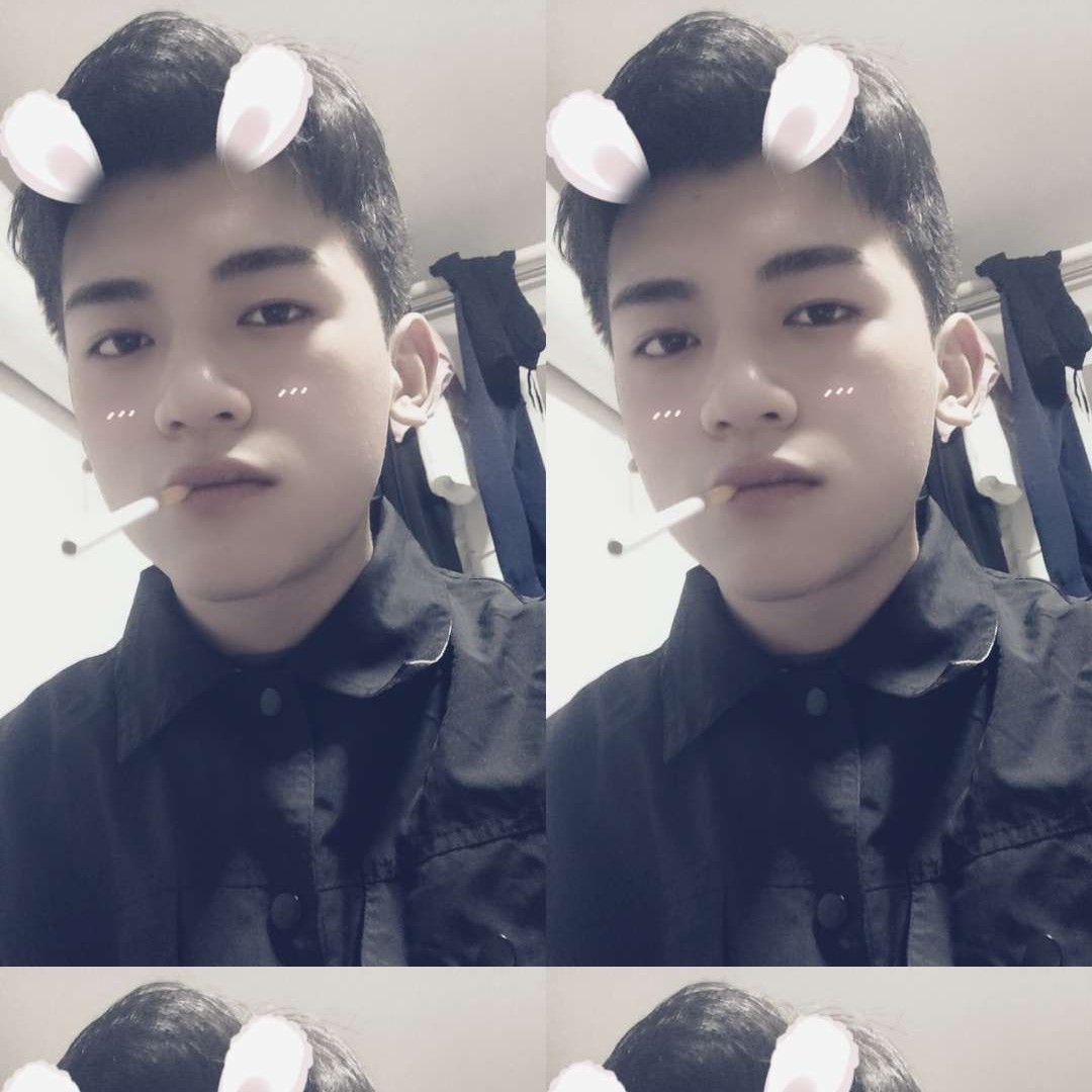 台灯拿旧时光的照片