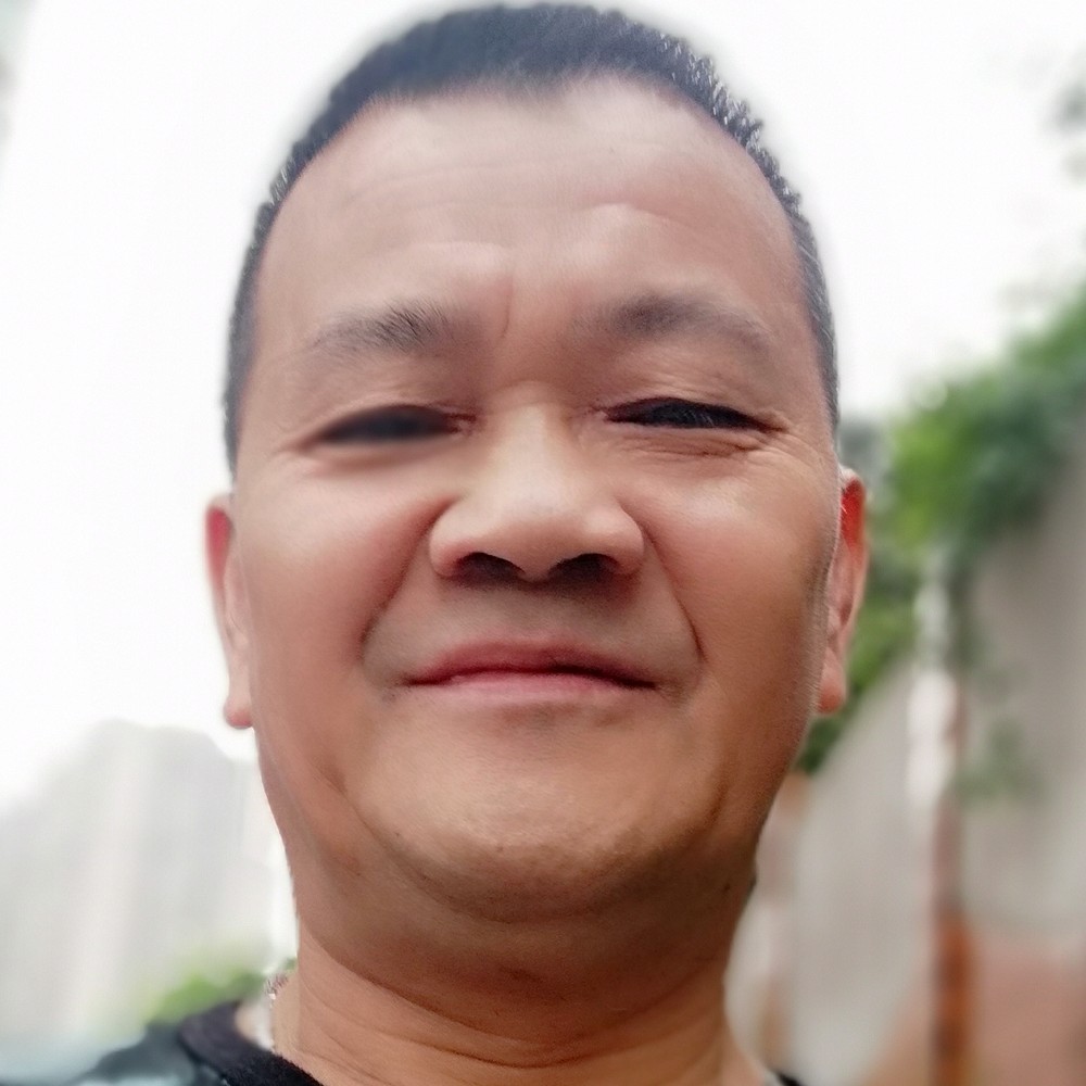 电源深拥美好的照片