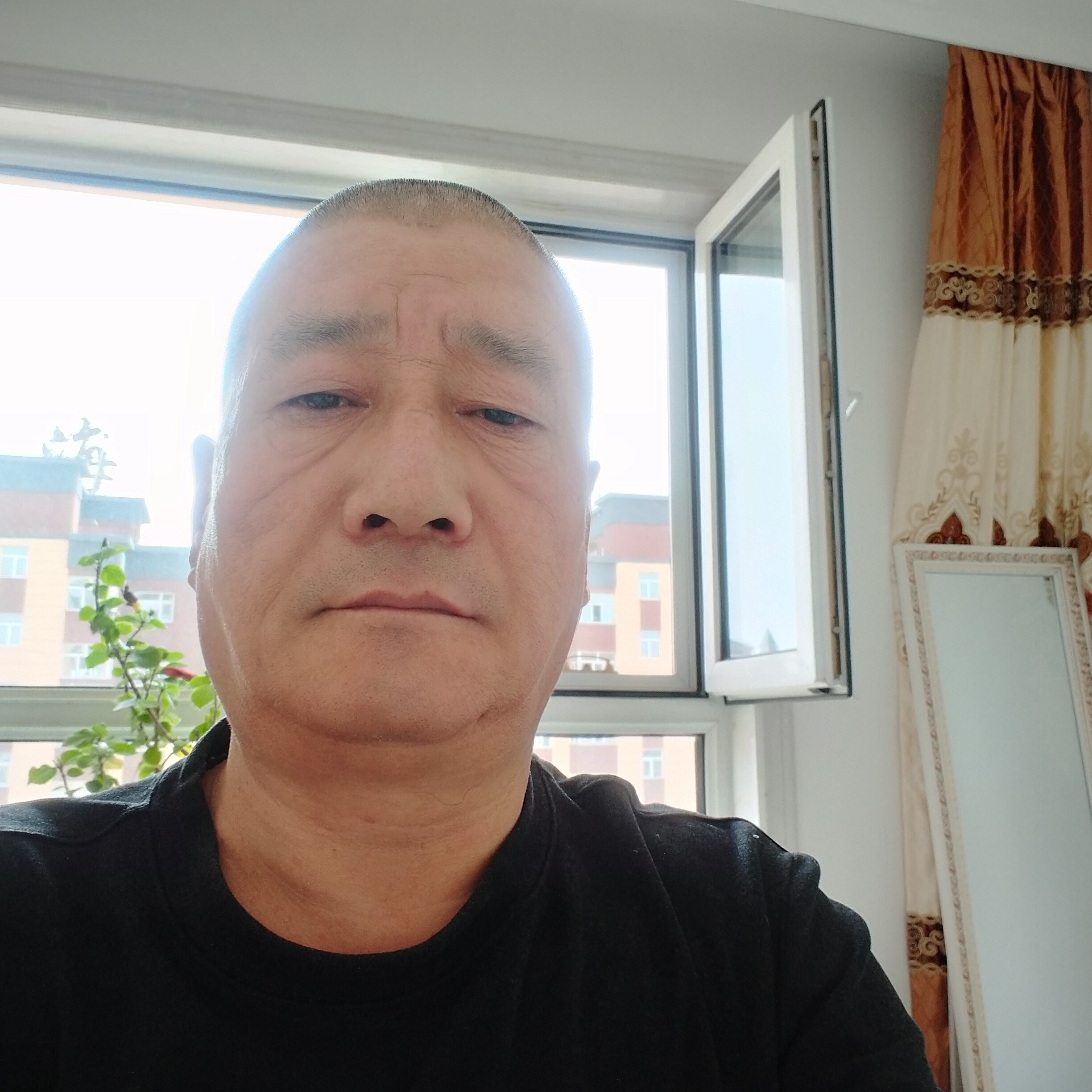 清曲纯真的照片