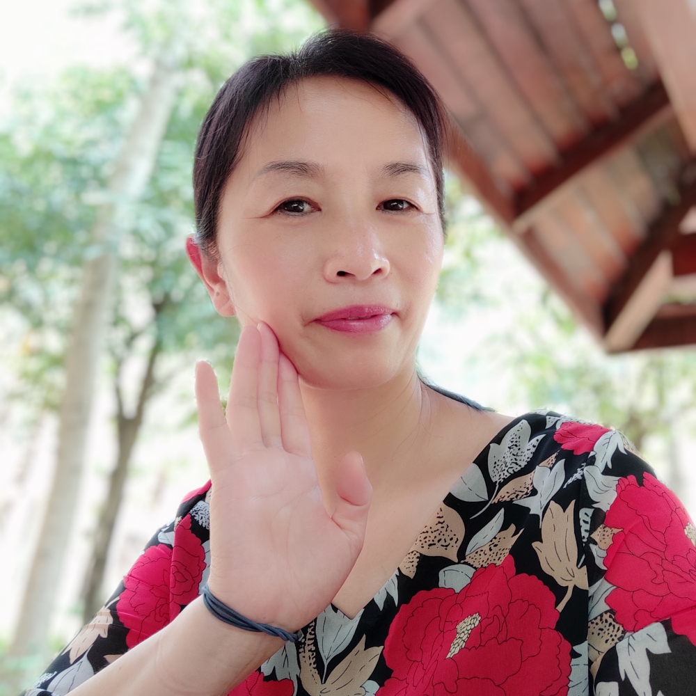花蓉月貌的照片