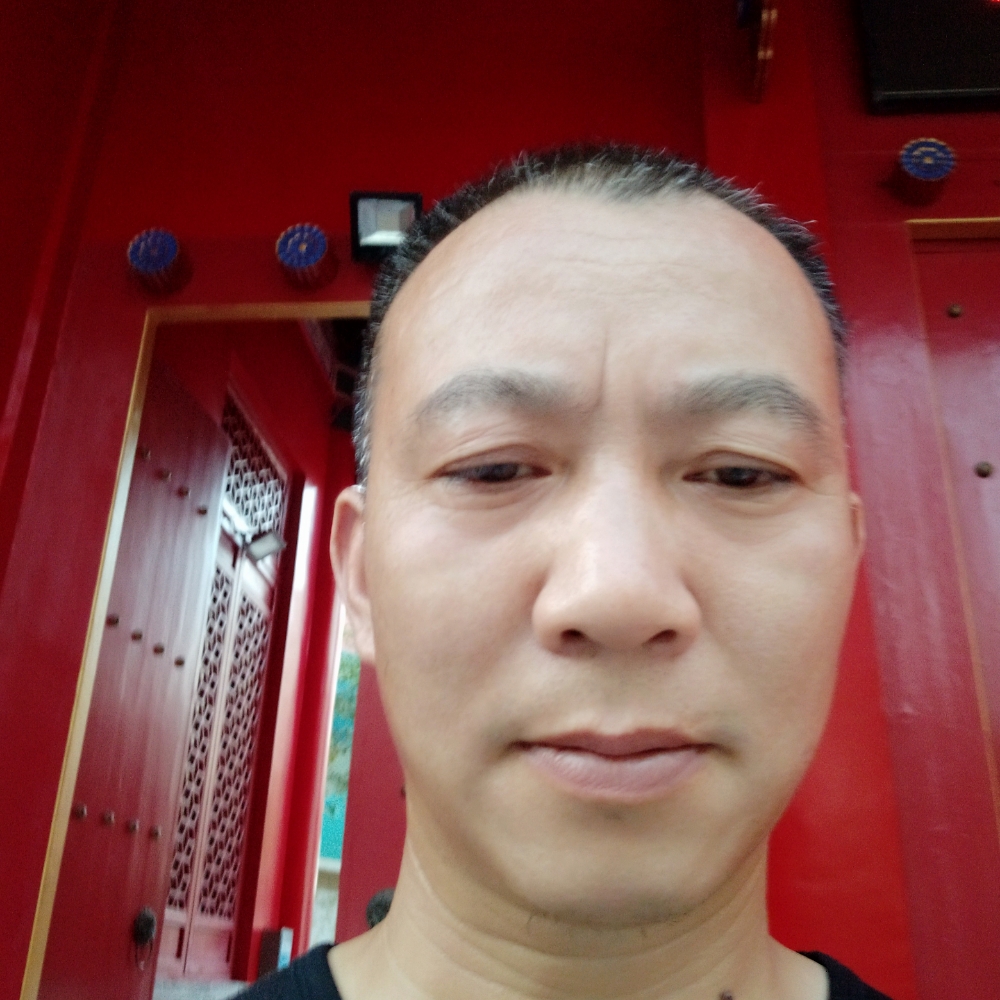 羞涩吃醋尘宵的照片