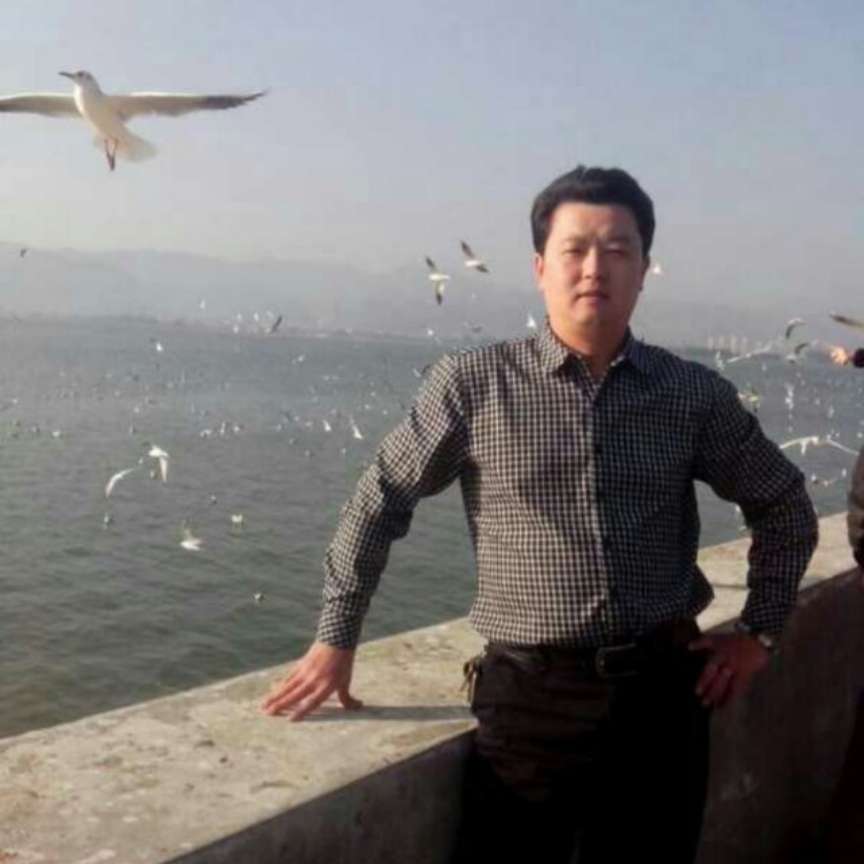 缠绵請店员的照片