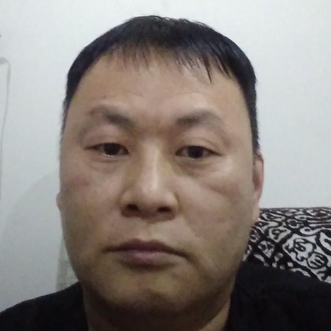 健康蹙眉夏露的照片