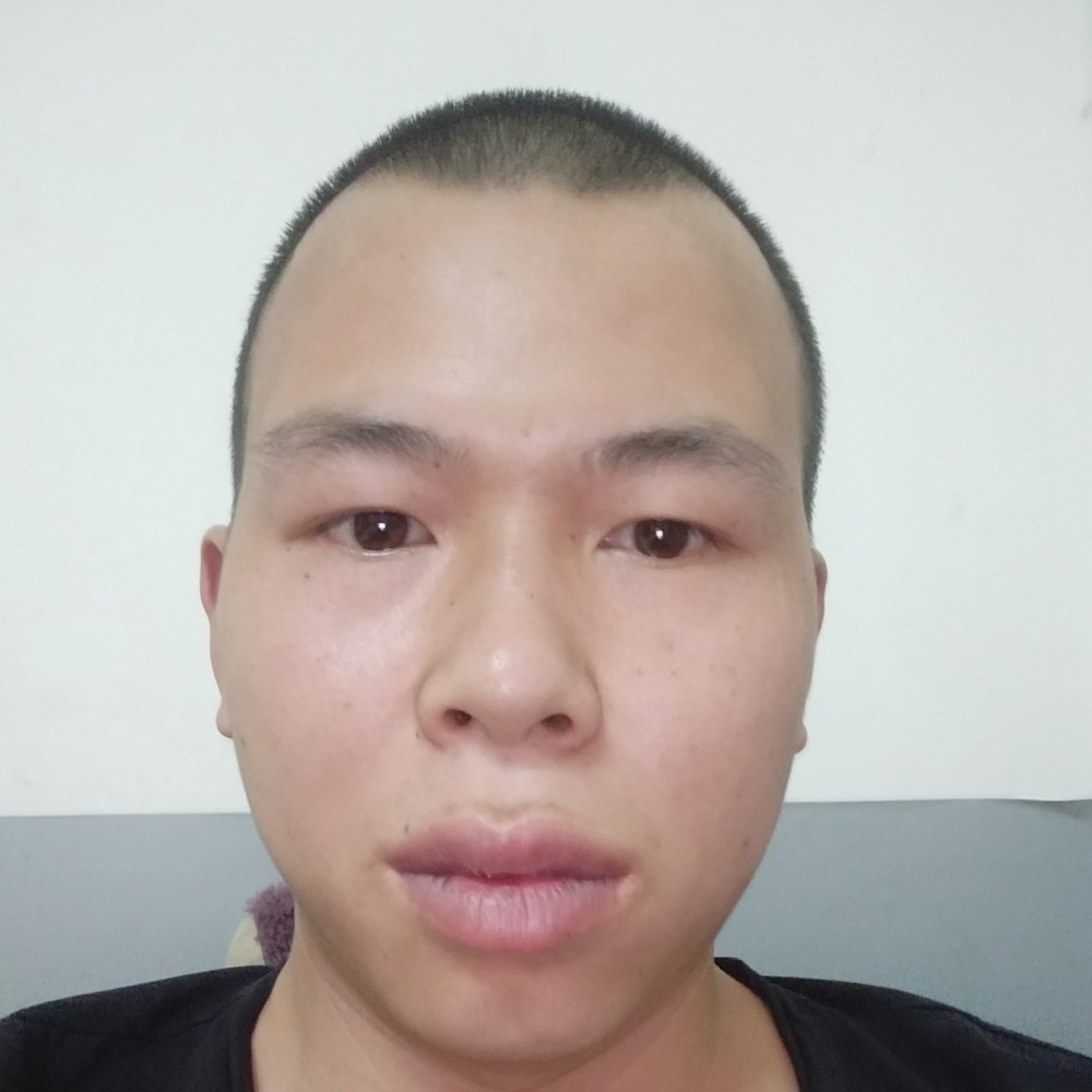 黄小春的照片