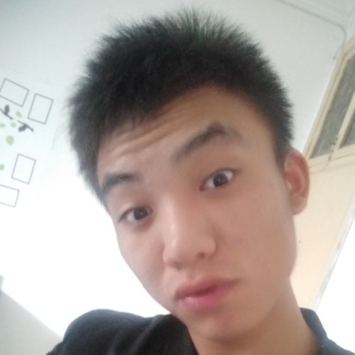 需要一个她陪伴的照片