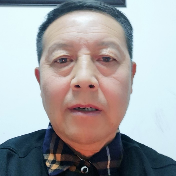 危机碧影的照片