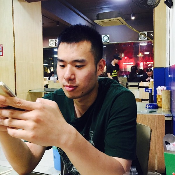 壹米捌捌的诶蒙狼的照片