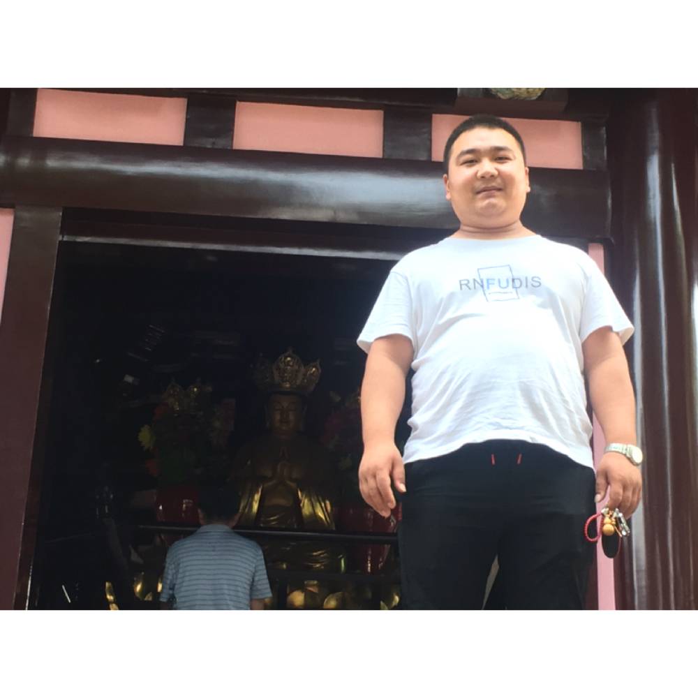 轻松苦恋绿茶的照片