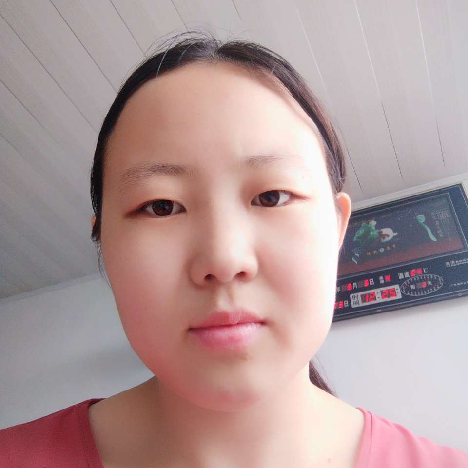 夏天方优美的照片