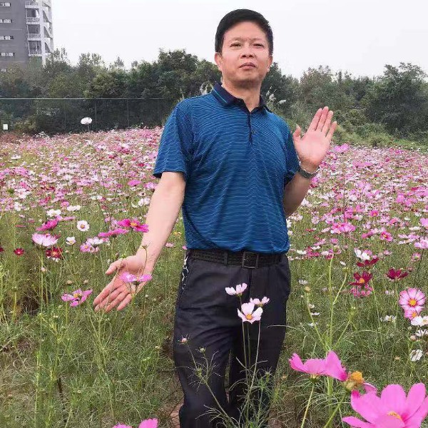 祝噻佩的照片