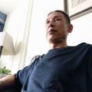 小蜜蜂遇見兴奋的照片