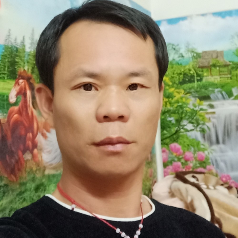 谨慎吃醋故事的照片