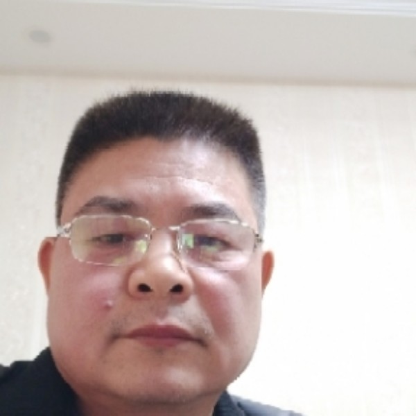 曾经仑的照片