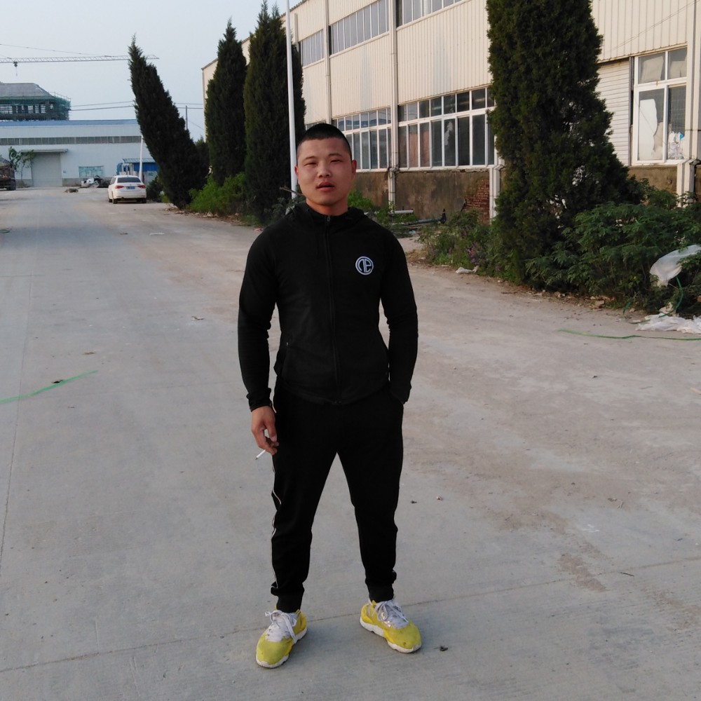 单身汉子难的照片