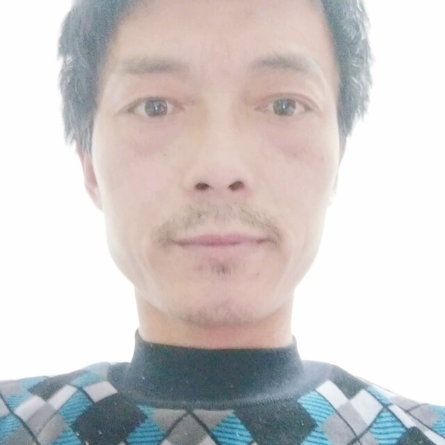 爱人在心不在言的照片