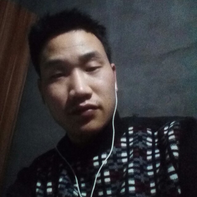 拼搏魔镜的照片