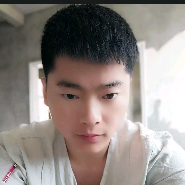 ？？？(ღ♡‿♡的照片