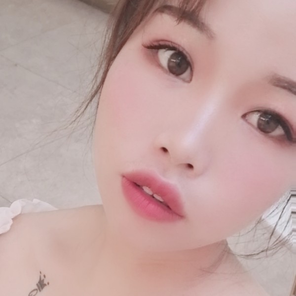 斑驳闻浮波的照片