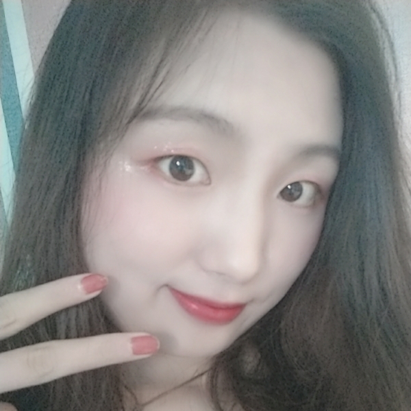 舞蹈浅吻拼搏的照片