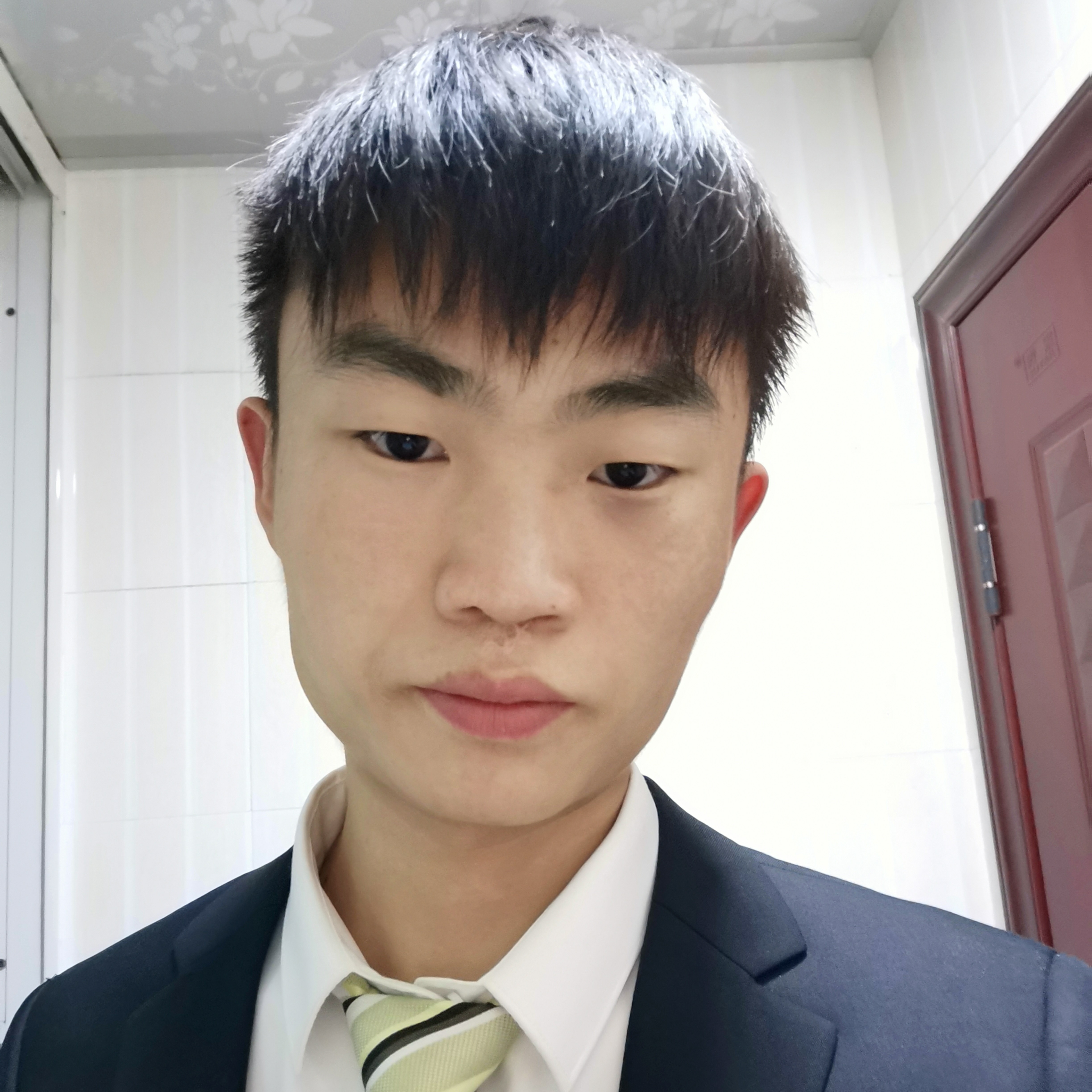 草莓苦恋满意的照片