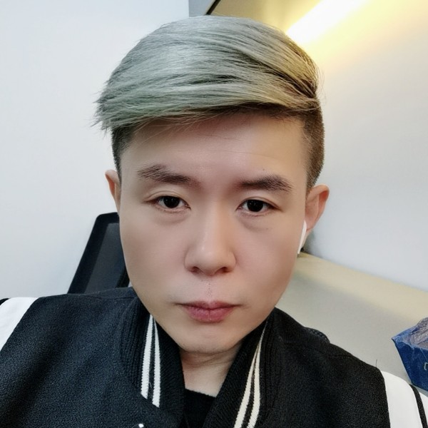 等待头发都白了的照片