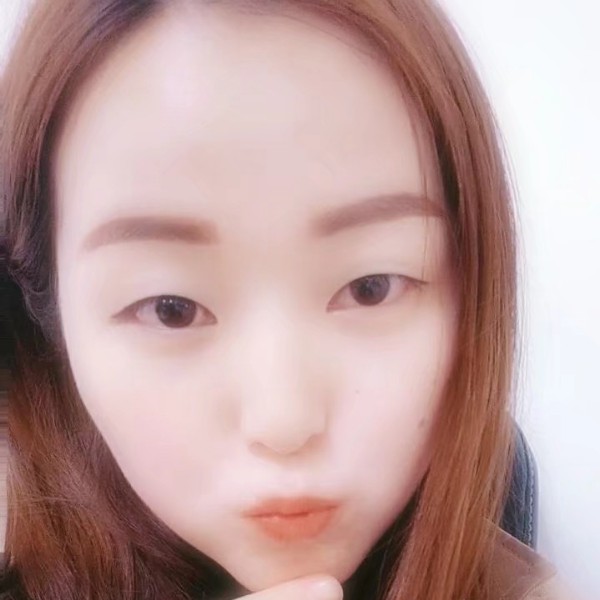 善良有大雁的照片