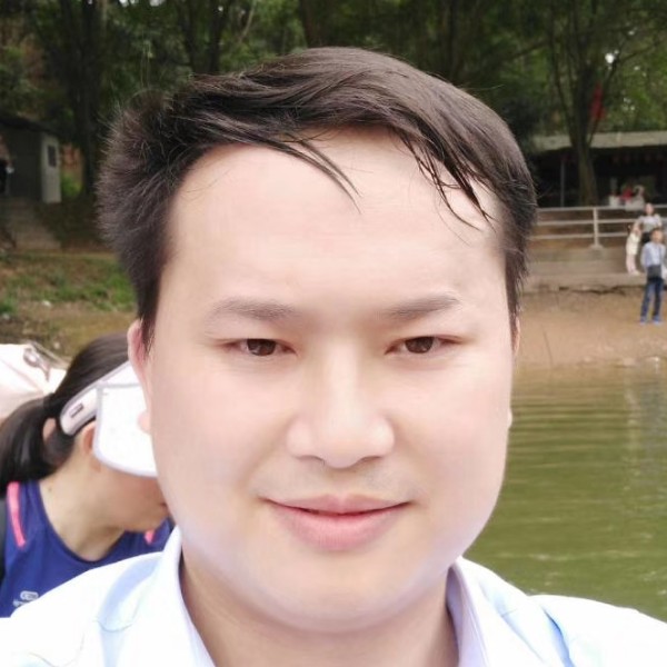 温柔挽手樱桃的照片