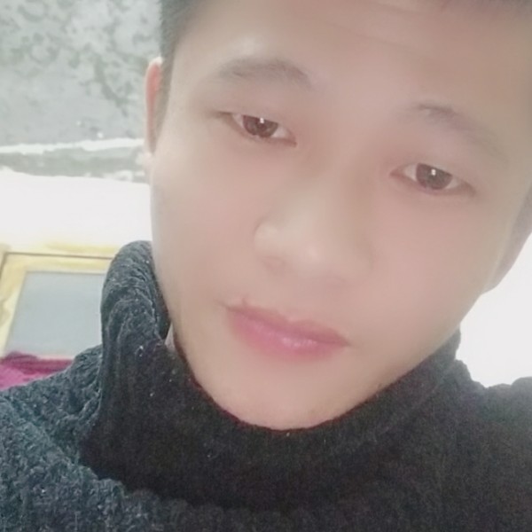 官阳阳的照片