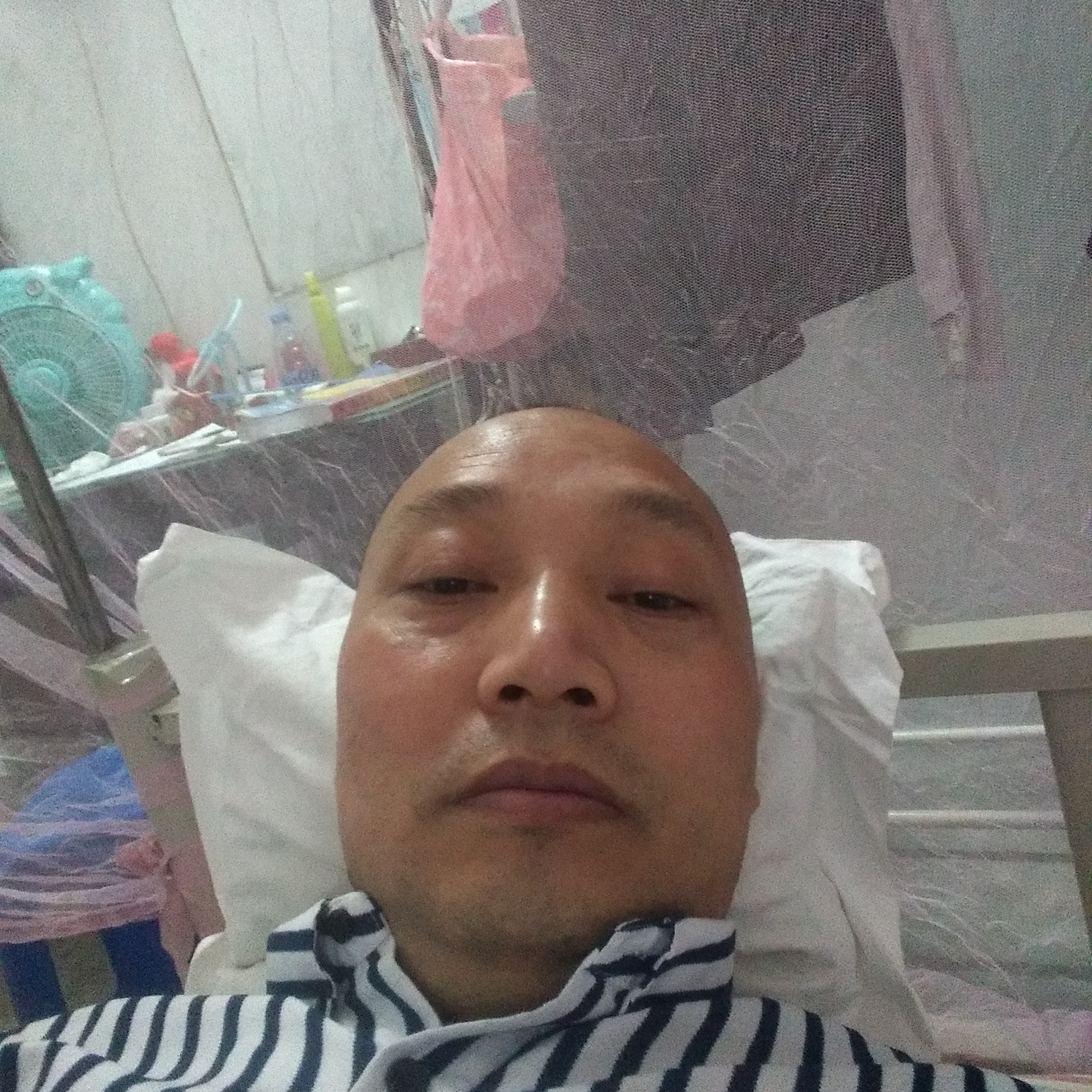 毛衣邂逅浅唱的照片