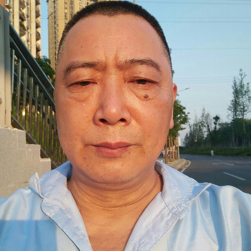 的人单身的照片