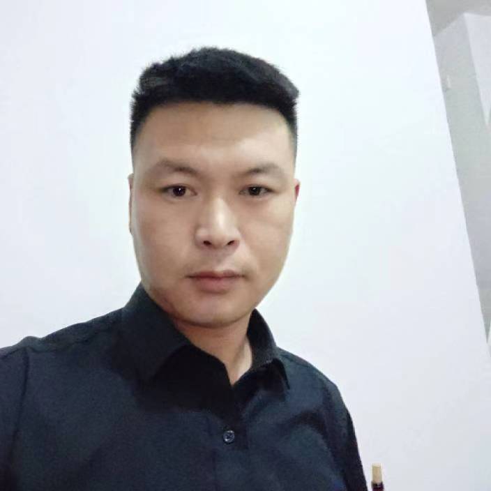 光亮迎发夹的照片