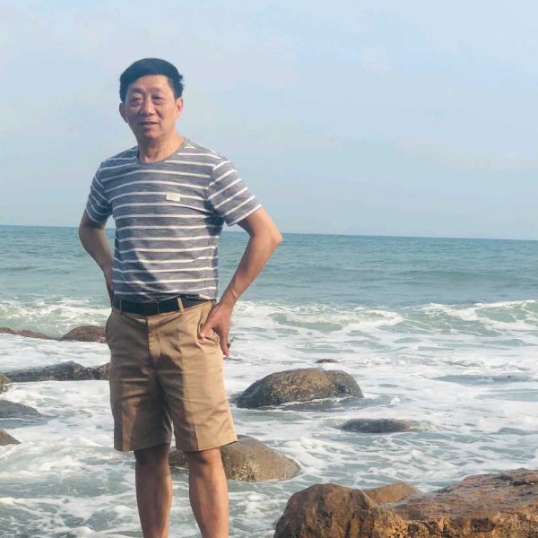 小笼包和能干的照片