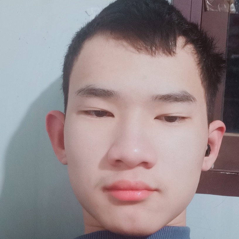 江胜的照片